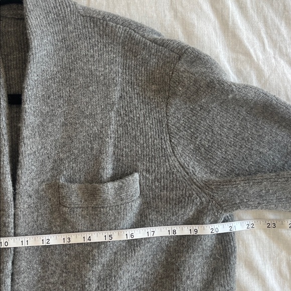 J. Crew Women's cardigan sweater-blazer gray merino wool Size Large - Picture 6 of 10